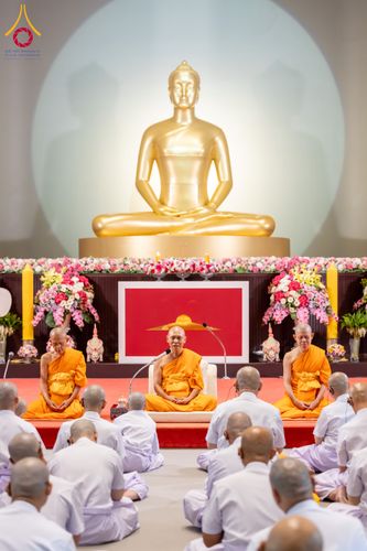 ภาพ No.286590:วันเสาร์ที่ 12 กรกฏาคม พ.ศ.2568 พิธีบรรพชาอุปสมบท  โครงการบรรพชาอุปสมบทหมู่ ธรรมทายาทนานาชาติ(ภาคภาษาจีน), โครงการบรรพชาสามเณร โรงเรียนนานาชาติ รุ่นที 14