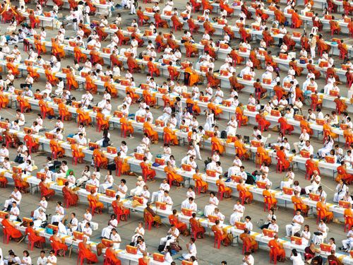 ภาพ No.324053:วันที่ 22 เมษายน พ.ศ.2569 (วันคุ้มครองโลก) พิธีถวายมหาสังฆทาน 40,000 กว่าวัดทั่วประเทศ ณ ลานธรรม พระมหาธรรมกายเจดีย์ วัดพระธรรมกาย