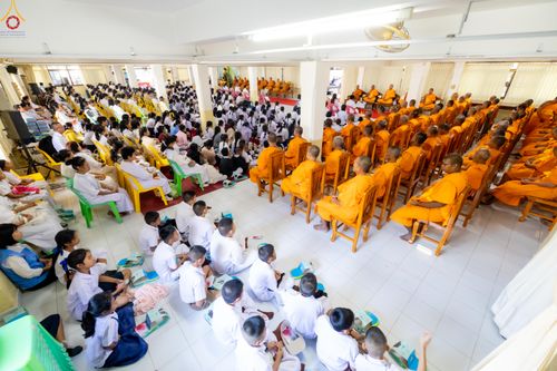 ภาพ No.293120:วันที่ 12 มกราคม พ.ศ. 2569 พิธีทอดผ้าป่าทำนุบำรุงศาสนสถาน ณ วัดไผ่โรงวัว ต.บางตาเถร อ.สองพี่น้อง จ.สุพรรณบุรี ในโครงการธรรมยาตรา กตัญญูบูชา มหาปูชนียาจารย์ พระมงคลเทพมุนี(สด จนฺทสโร) พระผู้ปราบมาร อนุสรณ์สถาน 7 แห่ง ปีที่ 14