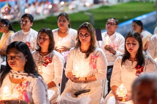 ภาพ No.321722:วันที่ 12 เมษายน พ.ศ.2569 วัดพระธรรมกาย ร่วมกับพุทธสภาแห่งอินเดีย ถวายมหาสังฆทาน 135 วัด ดร.ภีมราว รามชี อัมเบดการ์ (Dr. B.R. Ambedkar) รัฐบุรุษผู้ฟื้นฟูพระพุทธศาสนา ณ วัดพุทธสันติวันธรรมชัย เมืองนาคปูร์ รัฐมหาราษฏระ สาธารณรัฐอินเดีย