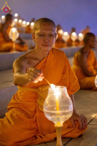 ภาพ No.312362:วันอังคารที่ 3 มีนาคม พ.ศ.2569 พิธีเวียนประทักษิณและจุดมาฆประทีป (ภาพชุดที่ 2) ณ ลานธรรมพระมหาธรรมกายเจดีย์ วัดพระธรรมกาย