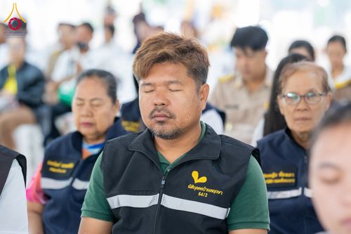 ภาพ No.290970:วันจันทร์ที่ 5 มกราคม พ.ศ. 2569  วัดพระธรรมกาย มูลนิธิธรรมกาย  จัดพิธีมอบของขวัญสนับสนุนการจัดกิจกรรมงานวันเด็กแห่งชาติ ประจำปี พ.ศ. 2569 ให้แก่องค์กรภาคีเครือข่ายกว่า 200 องค์กร ณ วัดพระธรรมกาย อ.คลองหลวง จ.ปทุมธานี