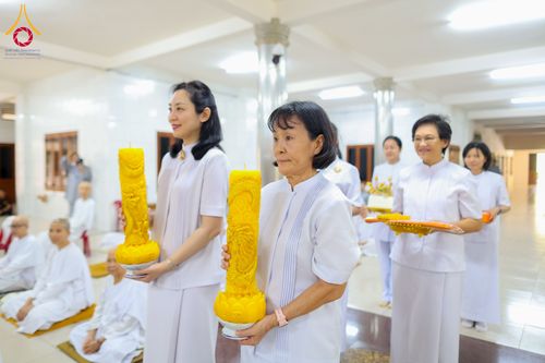 ภาพ No.344550:วันที่ 8-11 สิงหาคม พ.ศ.2569 “ประเพณีเข้าพรรษา เชื่อมพระพุทธศาสนาสองแผ่นดิน” ถวายเทียนพรรษา 9 วัด ณ นครโฮจิมินห์ สาธารณรัฐสังคมนิยมเวียดนาม
