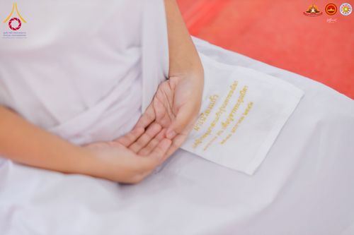 ภาพ No.283570:วันอาทิตย์ที่ 21 ธันวาคม  2568 พิธีบิณฑบาตฉลองสามเณรใหม่ ประเทศอินโดนีเซีย