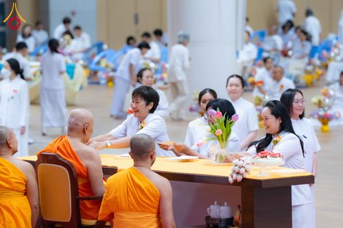 ภาพ No.310581:วันอาทิตย์ที่ 22 กุมภาพันธ์ พ.ศ. 2569 พิธีมุทิตาสักการะในโอกาสอายุวัฒนะมงคล 80 ปี พระพรหมวชิรปัญญาจารย์ (ทองดี สุรเตโช ป.ธ.9) ณ ห้องแก้วสารพัดนึก 2 วัดพระธรรมกาย จ.ปทุมธานี