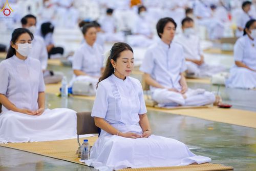 ภาพ No.87477:พิธีจุดเทียนใจ ไฟนิรันดร์ อนันตชัย วันอาทิตย์ที่ 10 กันยายน พ.ศ. 2566 ณ สภาธรรมกายสากล วัดพระธรรมกาย