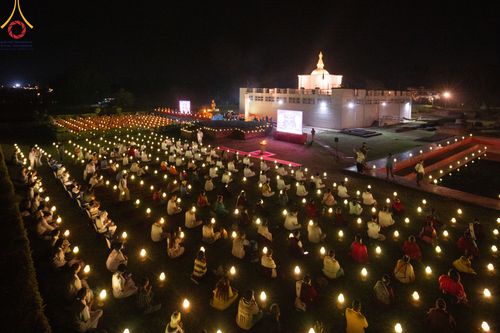 ภาพ No.314319:วันอังคารที่ 17 มีนาคม พ.ศ. 2569 พิธีจุดประทีปเป็นพุทธบูชา ณ วิหารมายาเทวี ลุมพินี ประเทศเนปาล