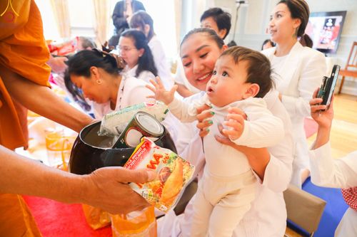 ภาพ No.85561:พิธีทอดผ้าป่าฉลองวัดพระธรรมกายเอกเกอร์ซุน  ในโอกาสสถาปนาครบรอบ 7 ปี  วันอาทิตย์ที่ 30 กรกฎาคม พ.ศ.2566 ณ วัดพระธรรมกายเอกเกอร์ซุน ประเทศนอร์เวย์