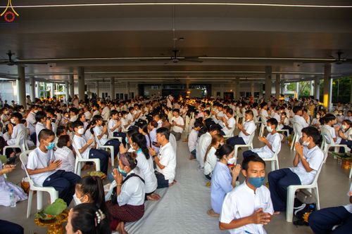 ภาพ No.78410:พิธีตัดปอยผม โครงการหน่อแก้วเปรียญธรรมรุ่นที่ 11  วันที่ 26 มีนาคม พ.ศ.2566  ณ หมู่กุฏิสามเณร อาคารค่ายจองแชมป์ วัดพระธรรมกาย