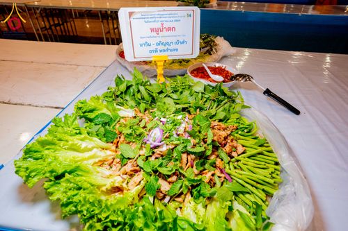 ภาพ No.303555:วันที่ 27 มกราคม พ.ศ. 2569 พิธีถวายภัตตาหารเป็นสังฆทาน แด่พระธรรมยาตรา ณ วัดพระธรรมกาย  จังหวัดปทุมธานี ในโครงการธรรมยาตรา กตัญญูบูชา มหาปูชนียาจารย์ พระมงคลเทพมุนี(สด จนฺทสโร) พระผู้ปราบมาร อนุสรณ์สถาน 7 แห่ง ปีที่ 14