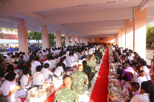 ภาพ No.29858:พิธีถวายสังฆทานแด่คณะสงฆ์ 323 วัด ใน 4 จังหวัดภาคใต้ ครั้งที่ 131