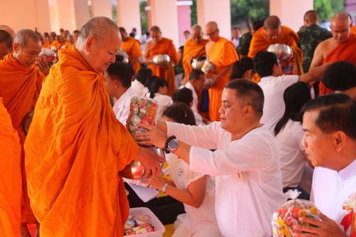 ภาพ No.29862:พิธีถวายสังฆทานแด่คณะสงฆ์ 323 วัด ใน 4 จังหวัดภาคใต้ ครั้งที่ 131