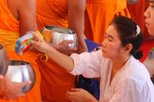 ภาพ No.29874:พิธีถวายสังฆทานแด่คณะสงฆ์ 323 วัด ใน 4 จังหวัดภาคใต้ ครั้งที่ 131