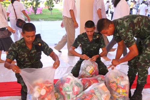 ภาพ No.29875:พิธีถวายสังฆทานแด่คณะสงฆ์ 323 วัด ใน 4 จังหวัดภาคใต้ ครั้งที่ 131