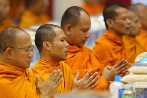 ภาพ No.29876:พิธีถวายสังฆทานแด่คณะสงฆ์ 323 วัด ใน 4 จังหวัดภาคใต้ ครั้งที่ 131