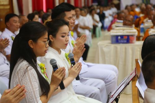 ภาพ No.29902:พิธีถวายสังฆทานแด่คณะสงฆ์ 323 วัด ใน 4 จังหวัดภาคใต้ ครั้งที่ 131