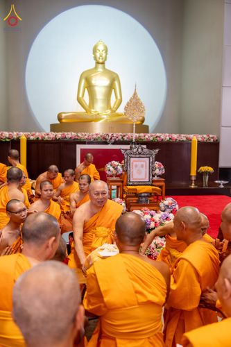 ภาพ No.332418:วันเสาร์ที่ 6 มิถุนายน พ.ศ.2569 พิธีต้อนรับสัญญาบัตร พัดยศ พระราชภาวนาวชิรวิเทศ วิ. ณ อุโบสถพระไตรปิฏก วัดพระธรรมกาย