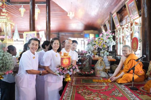 ภาพ No.278671:วันอาทิตย์ที่ 2 พฤศจิกายน  2568 พิธีทอดกฐินสามัคคีทั่วไทย โดยคณะศิษยานุศิษย์ บูชาธรรม 81 ปี หลวงพ่อธัมมชโย ณ วัดสุวรรณาราม อ.พุทธมณฑล จ.นครปฐม