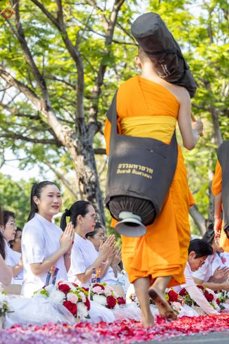 ภาพ No.305919:วันที่ 25 มกราคม พ.ศ. 2569 พิธีต้อนรับพระธรรมยาตรา วัดพระธรรมกาย(ภาพชุดที่ 4) ในโครงการธรรมยาตรา กตัญญูบูชา มหาปูชนียาจารย์ พระมงคลเทพมุนี(สด จนฺทสโร) พระผู้ปราบมาร อนุสรณ์สถาน 7 แห่ง ปีที่ 14