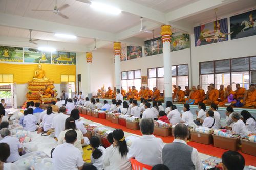 ภาพ No.29917:พิธีถวายสังฆทานแด่คณะสงฆ์ 323 วัด ใน 4 จังหวัดภาคใต้ ครั้งที่ 132