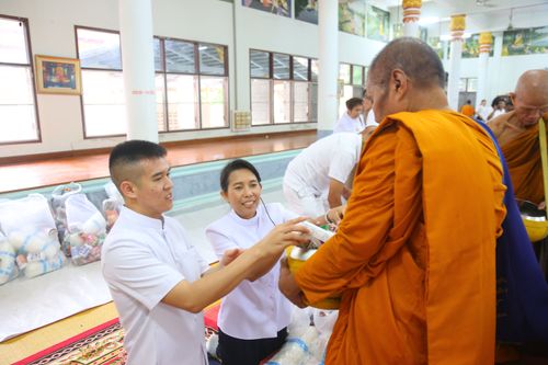 ภาพ No.29946:พิธีถวายสังฆทานแด่คณะสงฆ์ 323 วัด ใน 4 จังหวัดภาคใต้ ครั้งที่ 132