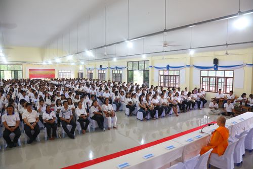 ภาพ No.30008:พิธีถวายสังฆทานแด่คณะสงฆ์ 323 วัด ใน 4 จังหวัดภาคใต้ ครั้งที่ 132