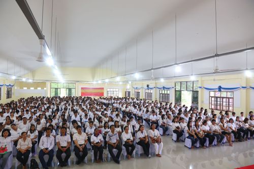 ภาพ No.30010:พิธีถวายสังฆทานแด่คณะสงฆ์ 323 วัด ใน 4 จังหวัดภาคใต้ ครั้งที่ 132