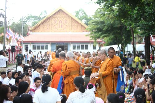 ภาพ No.30035:พิธีถวายสังฆทานแด่คณะสงฆ์ 323 วัด ใน 4 จังหวัดภาคใต้ ครั้งที่ 133