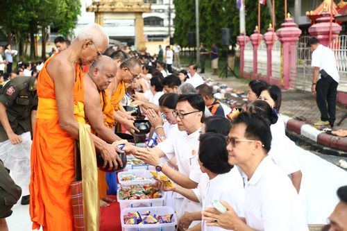 ภาพ No.30040:พิธีถวายสังฆทานแด่คณะสงฆ์ 323 วัด ใน 4 จังหวัดภาคใต้ ครั้งที่ 133