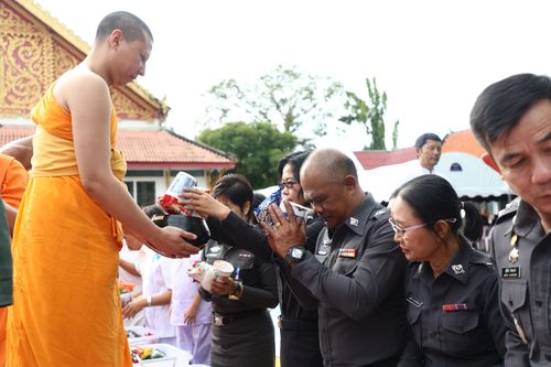ภาพ No.30041:พิธีถวายสังฆทานแด่คณะสงฆ์ 323 วัด ใน 4 จังหวัดภาคใต้ ครั้งที่ 133