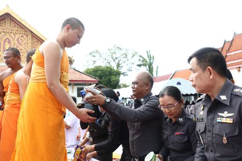 ภาพ No.30042:พิธีถวายสังฆทานแด่คณะสงฆ์ 323 วัด ใน 4 จังหวัดภาคใต้ ครั้งที่ 133