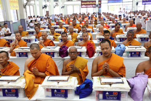ภาพ No.30056:พิธีถวายสังฆทานแด่คณะสงฆ์ 323 วัด ใน 4 จังหวัดภาคใต้ ครั้งที่ 133