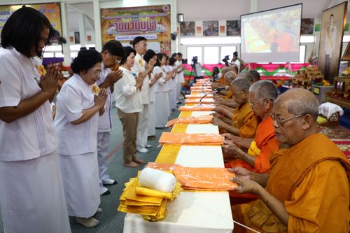 ภาพ No.30063:พิธีถวายสังฆทานแด่คณะสงฆ์ 323 วัด ใน 4 จังหวัดภาคใต้ ครั้งที่ 133