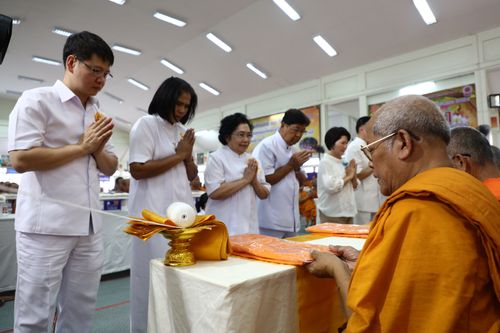 ภาพ No.30066:พิธีถวายสังฆทานแด่คณะสงฆ์ 323 วัด ใน 4 จังหวัดภาคใต้ ครั้งที่ 133