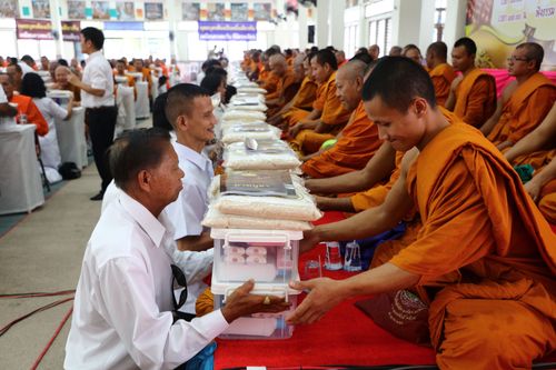 ภาพ No.30072:พิธีถวายสังฆทานแด่คณะสงฆ์ 323 วัด ใน 4 จังหวัดภาคใต้ ครั้งที่ 133