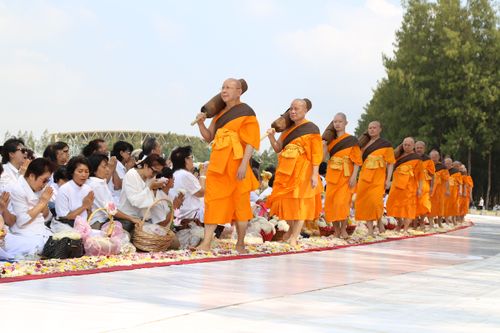 ภาพ No.31878:โครงการธรรมยาตรา เส้นทางพระผู้ปราบมาร ปีที่ 6 ณ วัดพระธรรมกาย