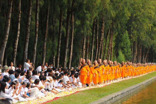 ภาพ No.31948:โครงการธรรมยาตรา เส้นทางพระผู้ปราบมาร ปีที่ 6 ณ วัดพระธรรมกาย