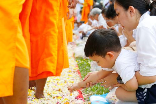 ภาพ No.32055:โครงการธรรมยาตรา เส้นทางพระผู้ปราบมาร ปีที่ 6 ณ วัดพระธรรมกาย