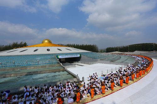 ภาพ No.32063:โครงการธรรมยาตรา เส้นทางพระผู้ปราบมาร ปีที่ 6 ณ วัดพระธรรมกาย