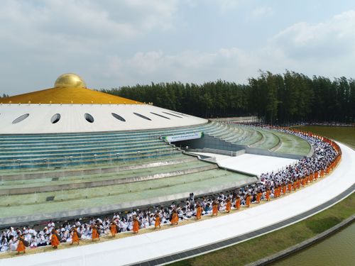 ภาพ No.32097:โครงการธรรมยาตรา เส้นทางพระผู้ปราบมาร ปีที่ 6 ณ วัดพระธรรมกาย