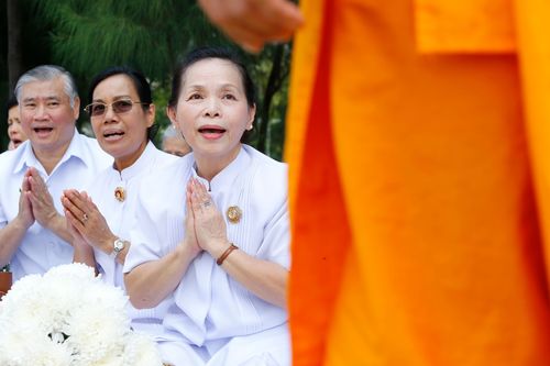 ภาพ No.32058:โครงการธรรมยาตรา เส้นทางพระผู้ปราบมาร ปีที่ 6 ณ วัดพระธรรมกาย