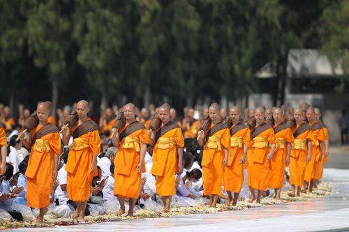 ภาพ No.32000:โครงการธรรมยาตรา เส้นทางพระผู้ปราบมาร ปีที่ 6 ณ วัดพระธรรมกาย
