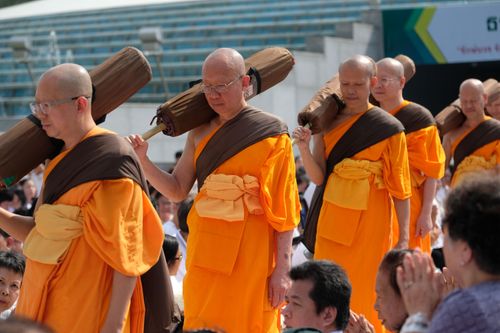ภาพ No.32108:โครงการธรรมยาตรา เส้นทางพระผู้ปราบมาร ปีที่ 6 ณ วัดพระธรรมกาย
