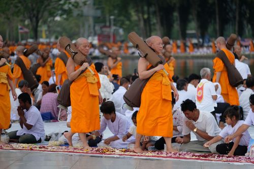 ภาพ No.32115:โครงการธรรมยาตรา เส้นทางพระผู้ปราบมาร ปีที่ 6 ณ วัดพระธรรมกาย