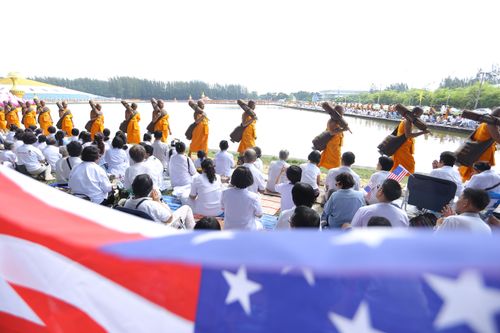 ภาพ No.31901:โครงการธรรมยาตรา เส้นทางพระผู้ปราบมาร ปีที่ 6 ณ วัดพระธรรมกาย