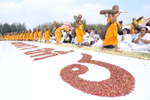 ภาพ No.31914:โครงการธรรมยาตรา เส้นทางพระผู้ปราบมาร ปีที่ 6 ณ วัดพระธรรมกาย