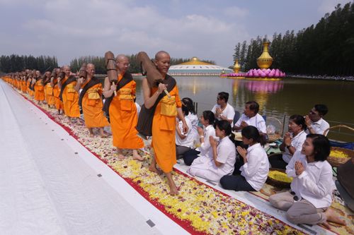 ภาพ No.31926:โครงการธรรมยาตรา เส้นทางพระผู้ปราบมาร ปีที่ 6 ณ วัดพระธรรมกาย