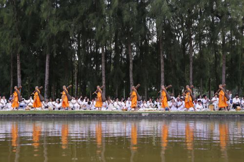 ภาพ No.31928:โครงการธรรมยาตรา เส้นทางพระผู้ปราบมาร ปีที่ 6 ณ วัดพระธรรมกาย
