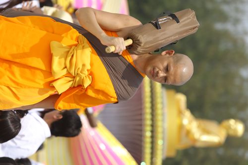 ภาพ No.31918:โครงการธรรมยาตรา เส้นทางพระผู้ปราบมาร ปีที่ 6 ณ วัดพระธรรมกาย