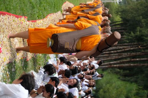 ภาพ No.32133:โครงการธรรมยาตรา เส้นทางพระผู้ปราบมาร ปีที่ 6 ณ วัดพระธรรมกาย